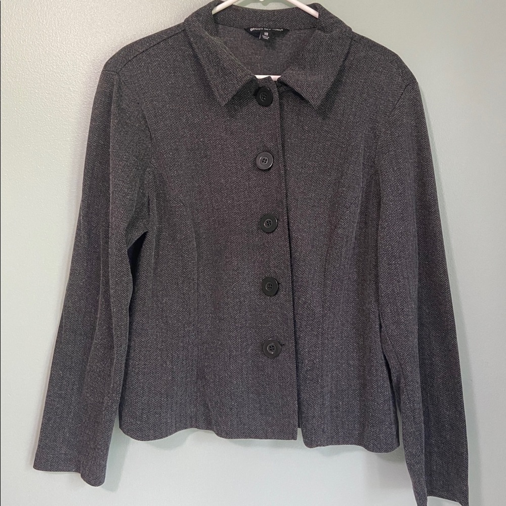 Briggs New York buttoned collared jacket